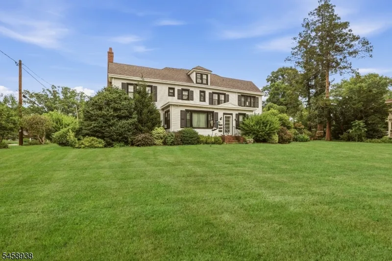 56 Mount Airy Rd Bernardsville, NJ 07924