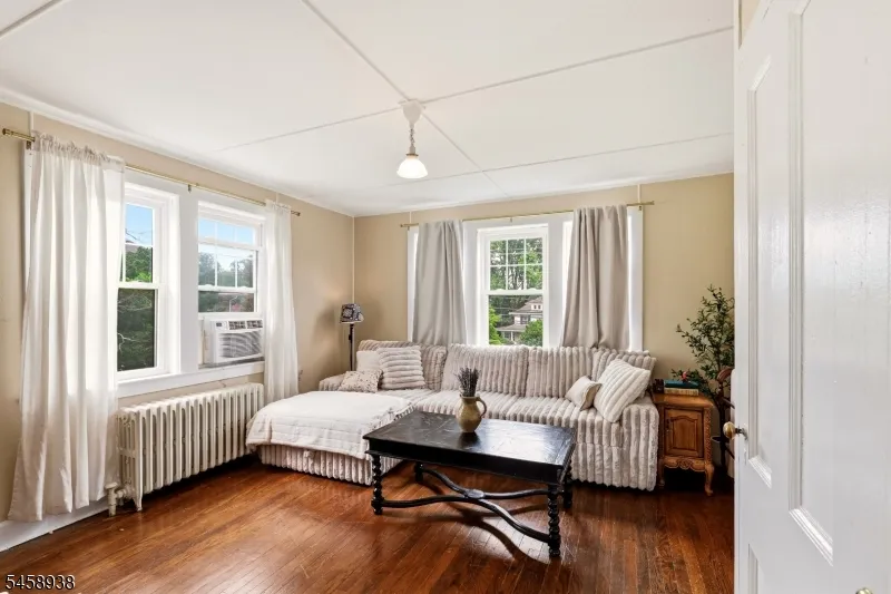 56 Mount Airy Rd Bernardsville, NJ 07924