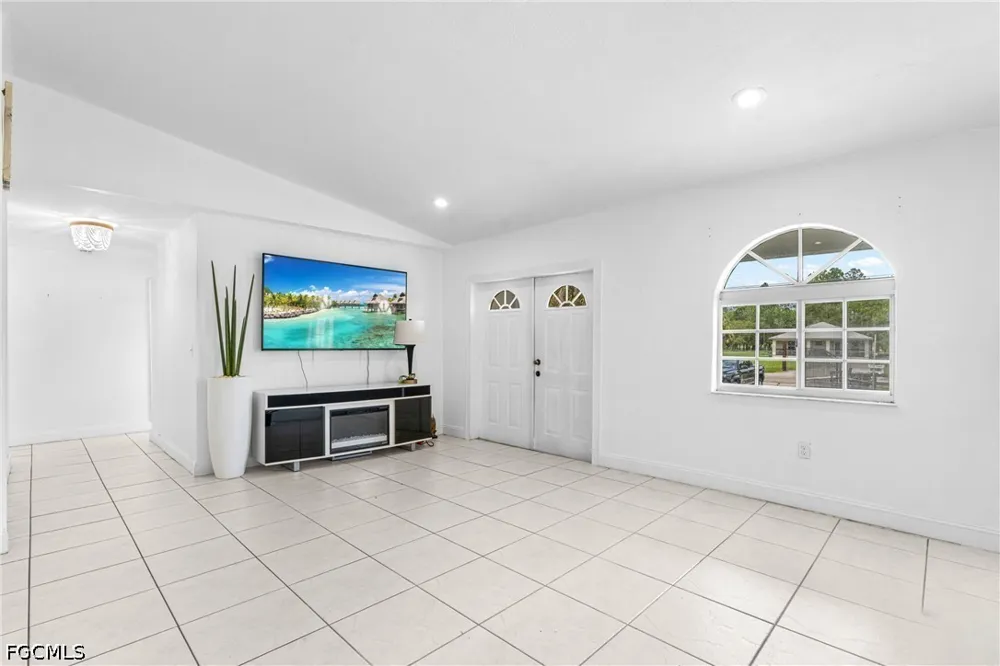 S Arboleda Street Clewiston, FL 33440