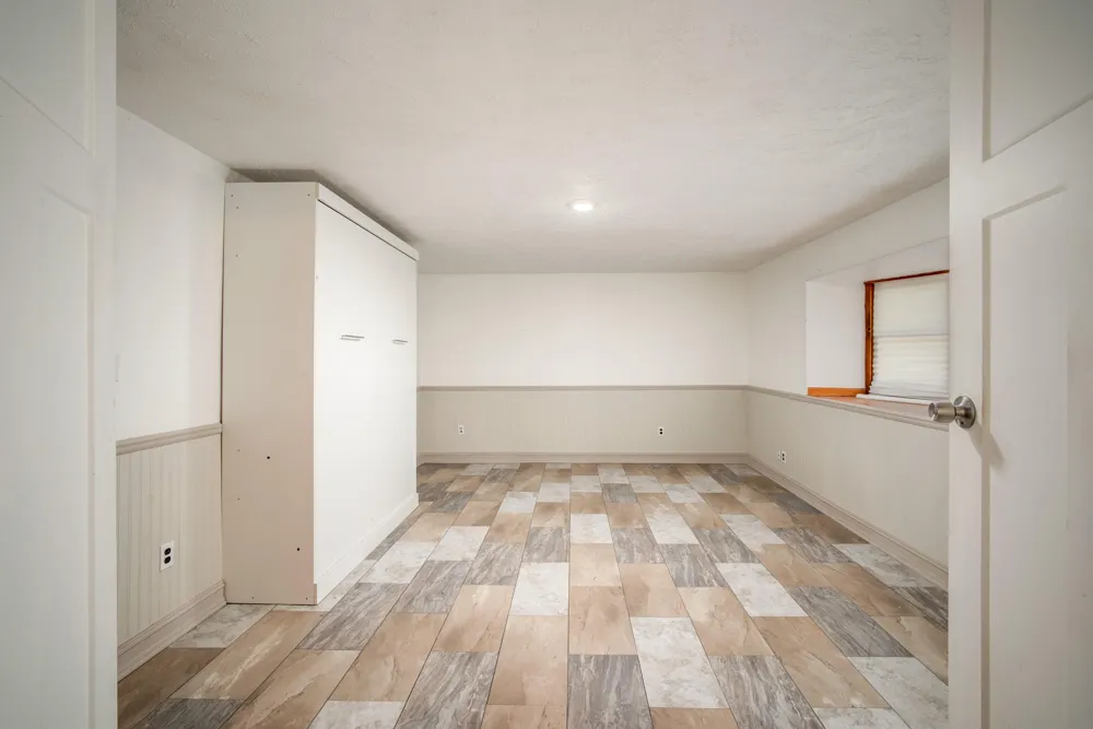 6445 Sommerset Road Lansing, MI 48911