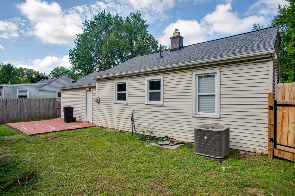 6445 Sommerset Road Lansing, MI 48911