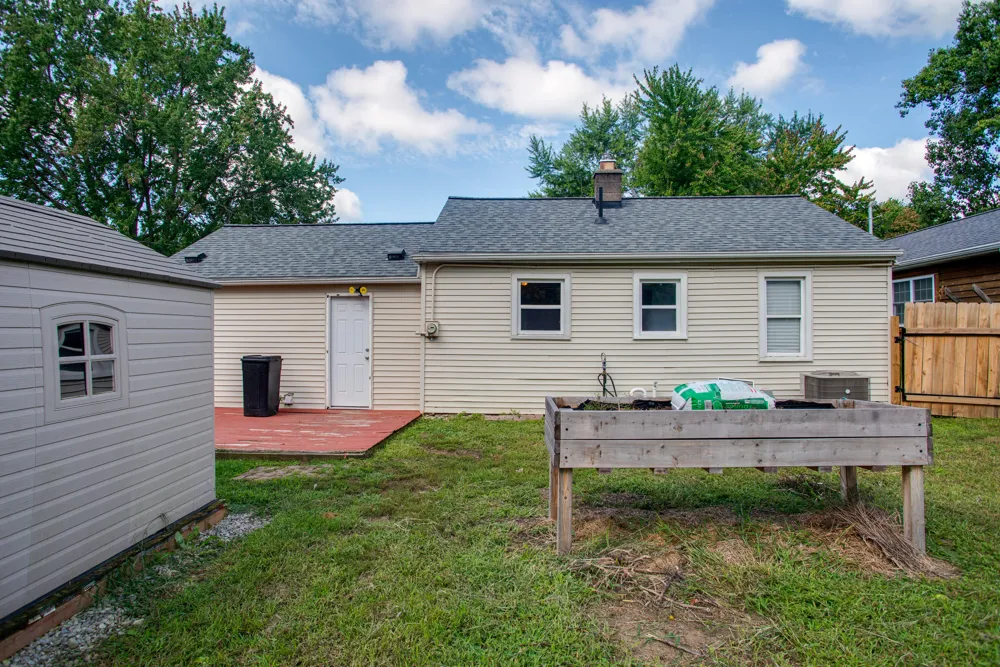 6445 Sommerset Road Lansing, MI 48911