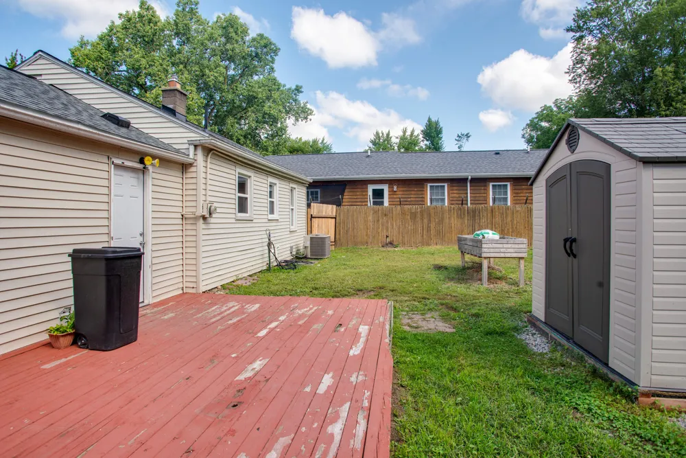 6445 Sommerset Road Lansing, MI 48911