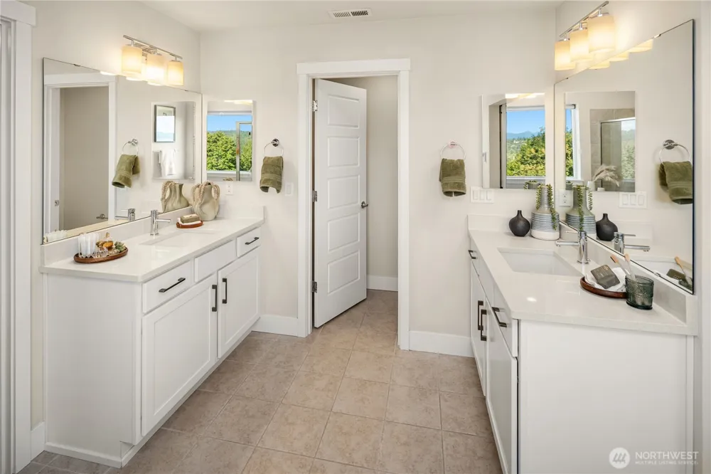 13024 137th Drive NE Kirkland, WA 98034
