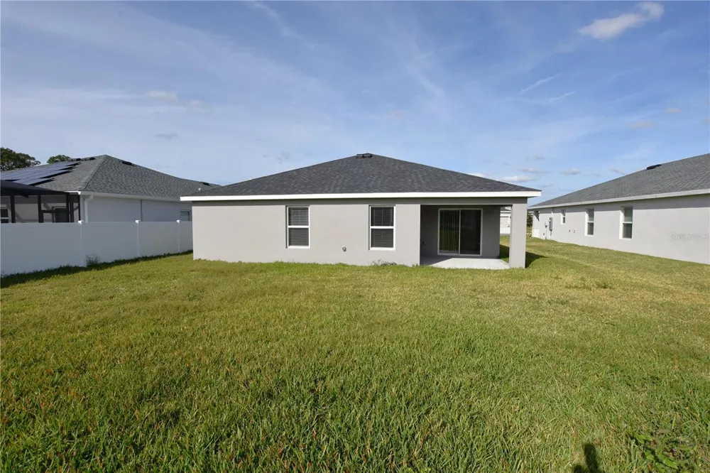 749 DAPHNE DRIVE Polk City, FL 33868