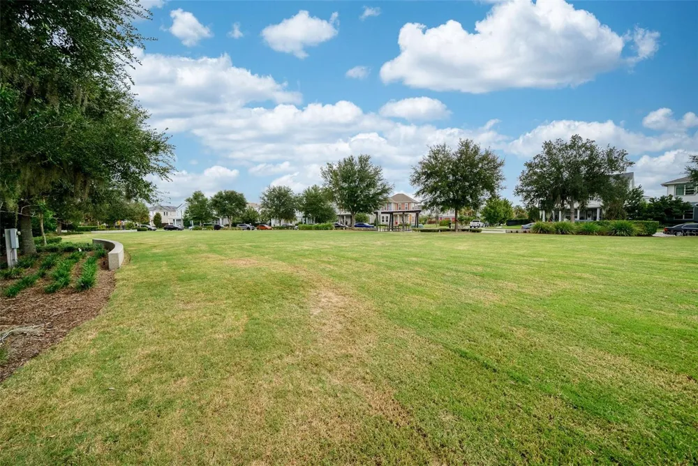 6939 HIGGS ALLEY Orlando, FL 32827