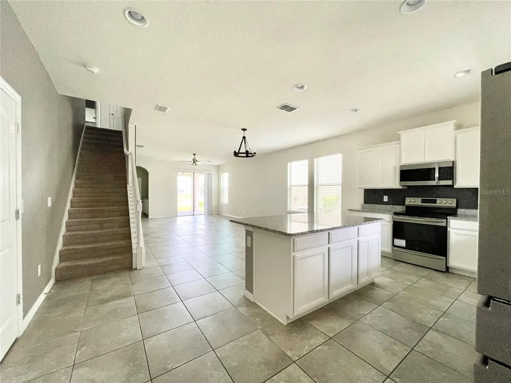 16096 BAYOU CREST DRIVE Winter Garden, FL 34787