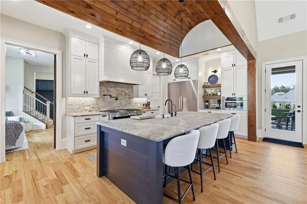 5812 Lula Bridge Lane Braselton, GA 30517