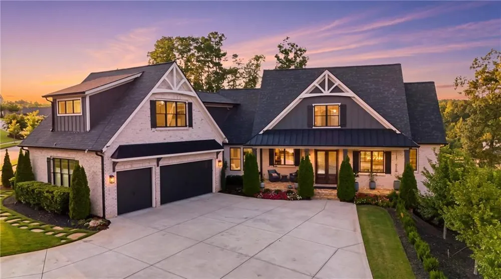 5812 Lula Bridge Lane Braselton, GA 30517