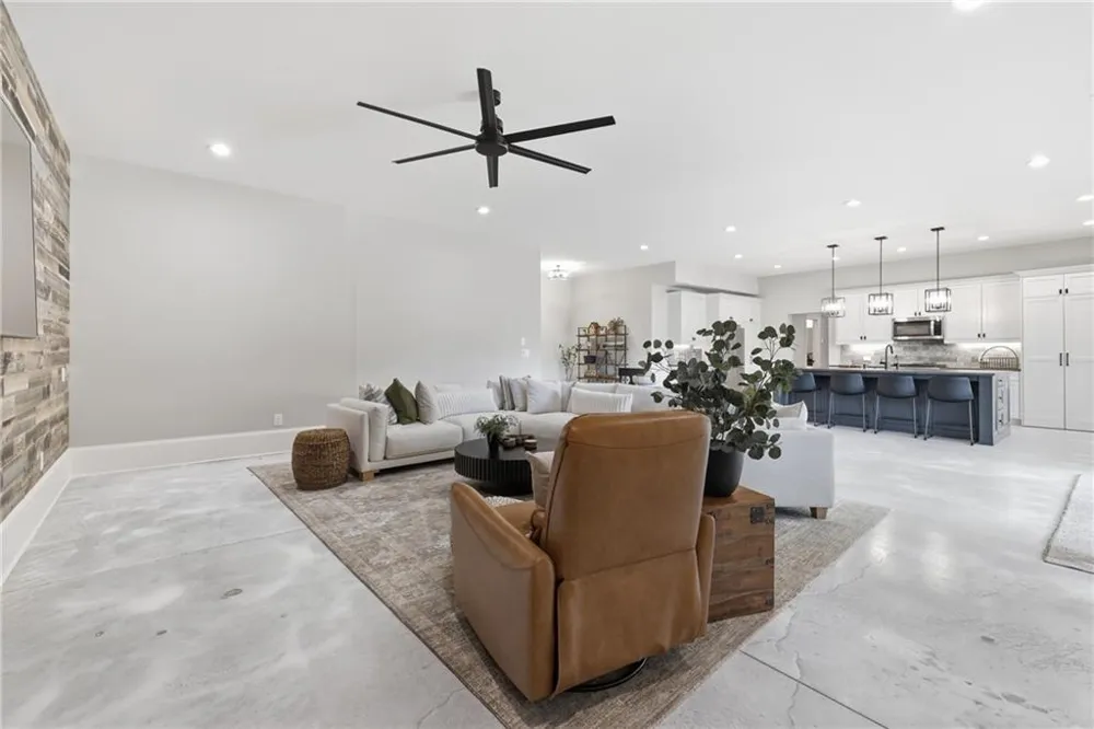 5812 Lula Bridge Lane Braselton, GA 30517