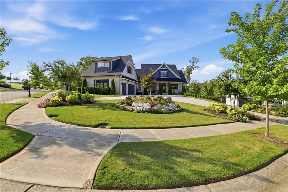 5812 Lula Bridge Lane Braselton, GA 30517