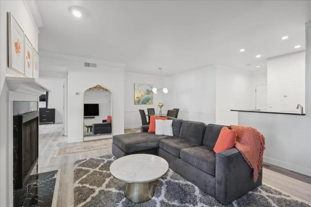 175 15th Street NE #208 Atlanta, GA 30309