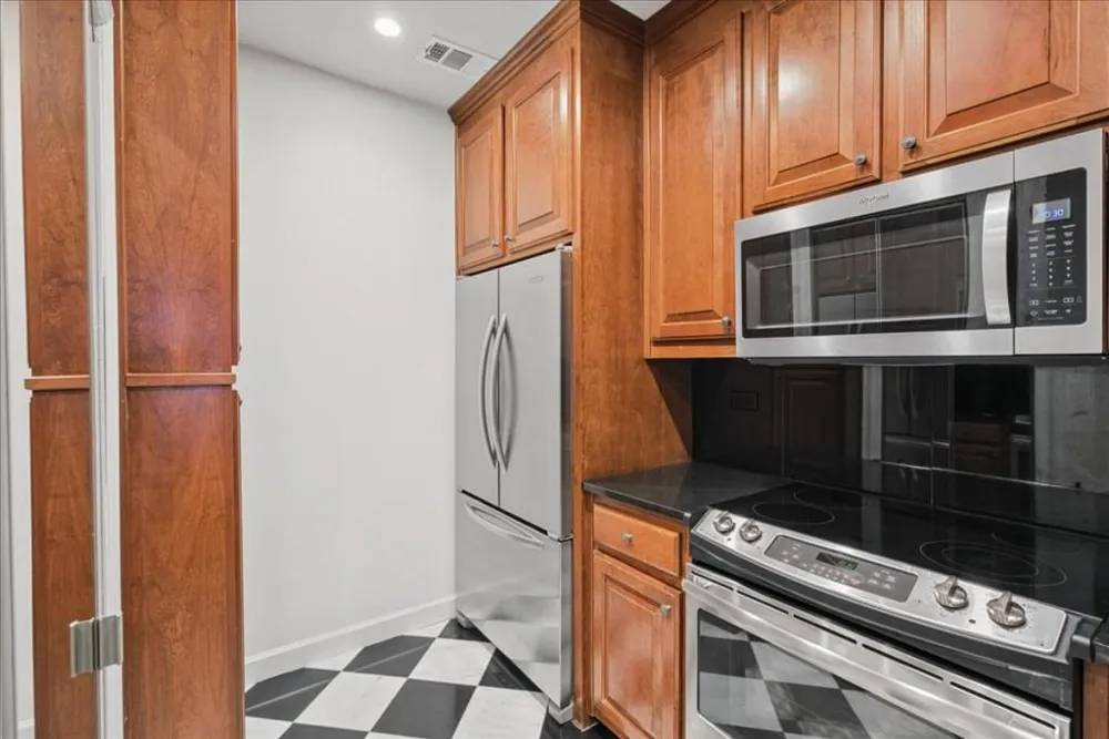 175 15th Street NE #208 Atlanta, GA 30309