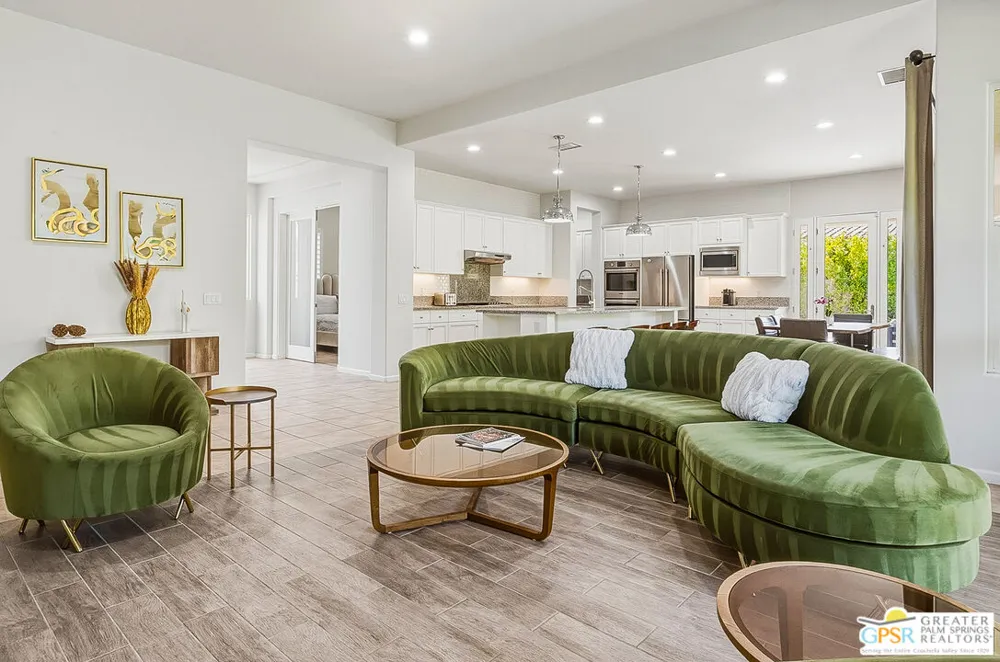 1420 Olga Way Palm Springs, CA 92262