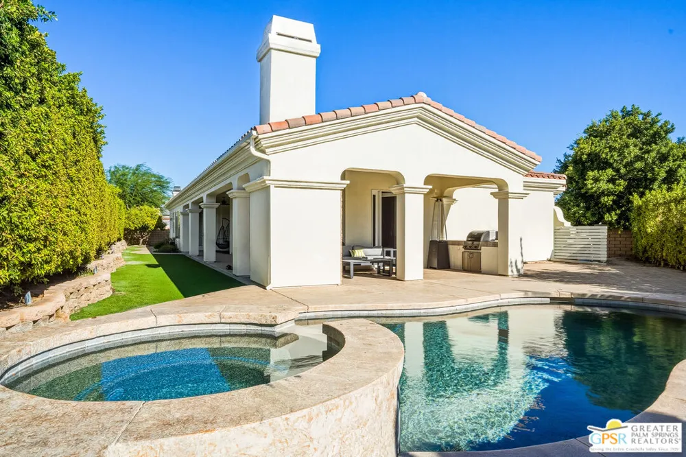 1420 Olga Way Palm Springs, CA 92262