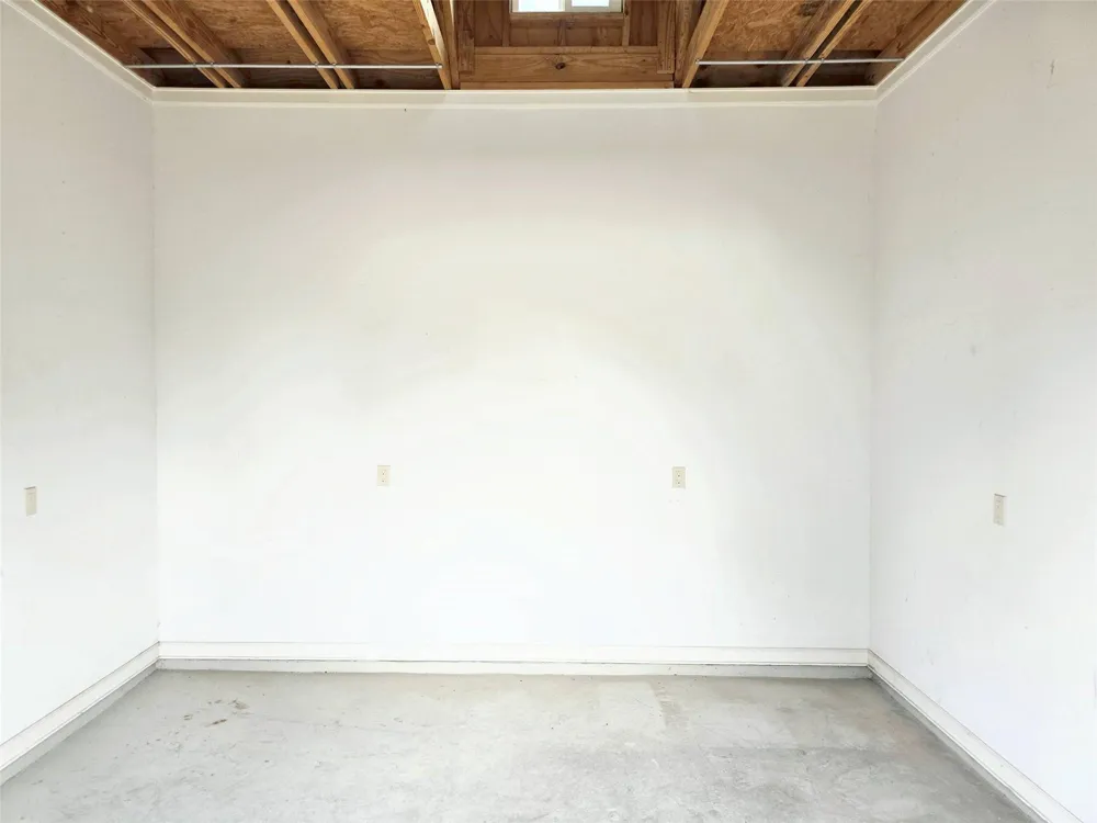 828 E 39th Street Houston, TX 77022