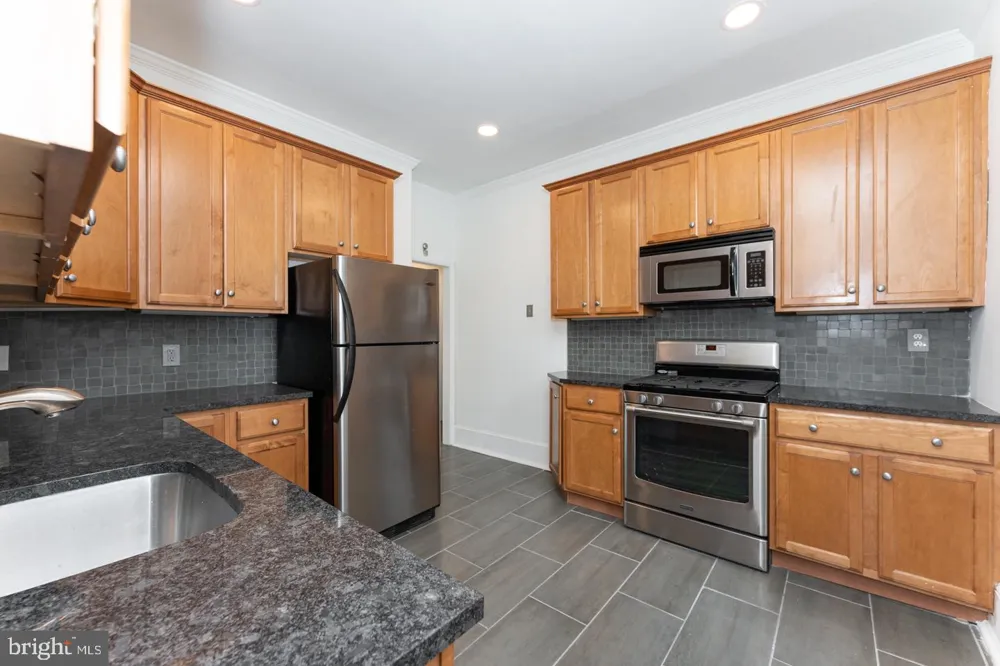 135 S 19TH STREET #1509-10 Philadelphia, PA 19103