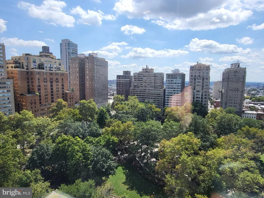 135 S 19TH STREET #1509-10 Philadelphia, PA 19103