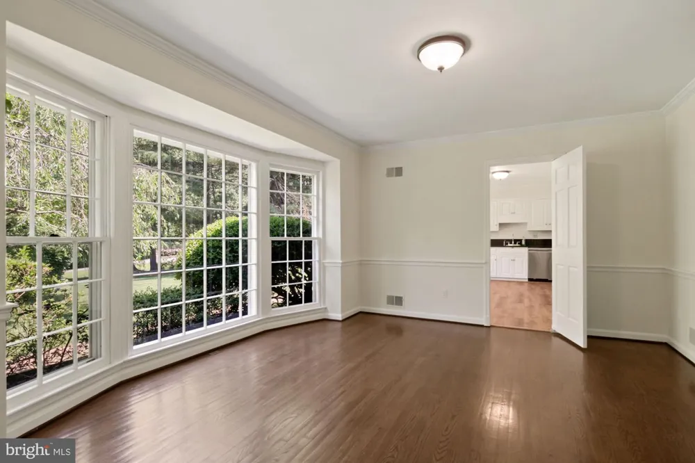 11009 CRIPPLEGATE ROAD Potomac, MD 20854