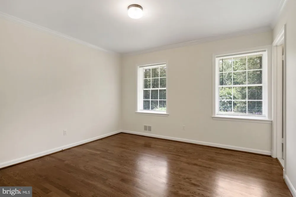 11009 CRIPPLEGATE ROAD Potomac, MD 20854