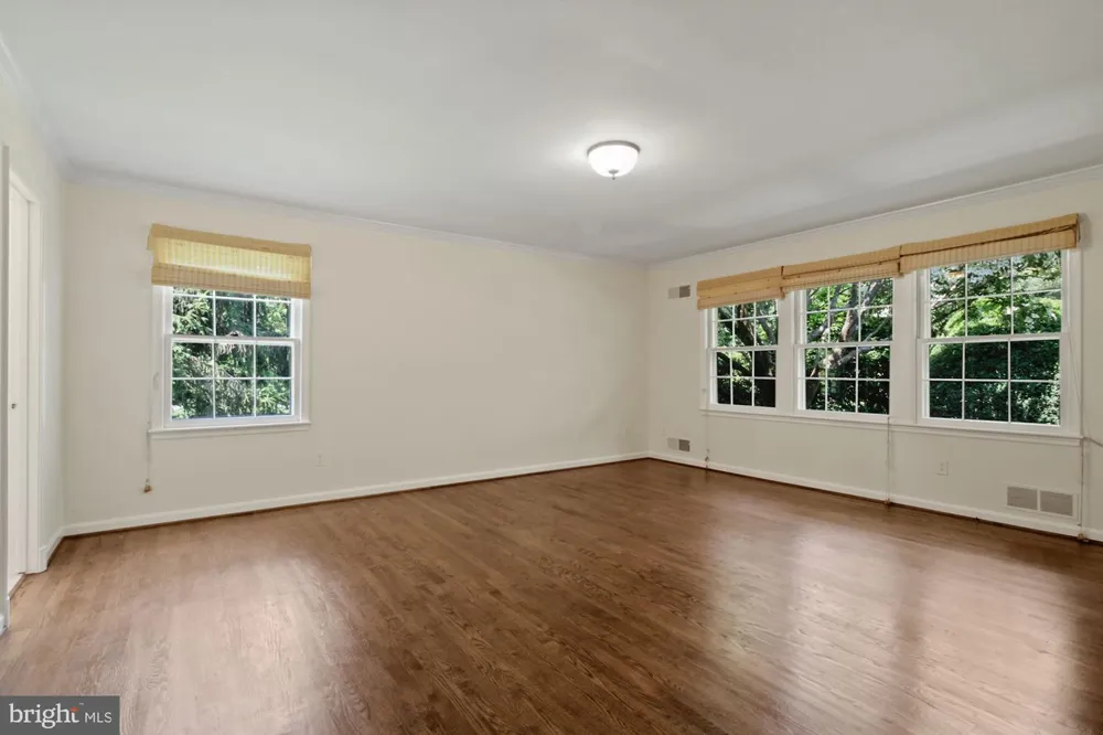 11009 CRIPPLEGATE ROAD Potomac, MD 20854