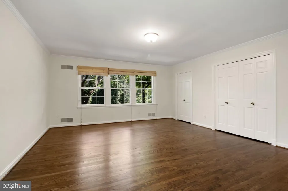 11009 CRIPPLEGATE ROAD Potomac, MD 20854