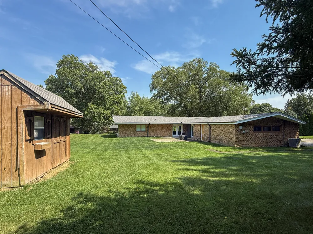 820 Iroquois Trail Niles, MI 49120