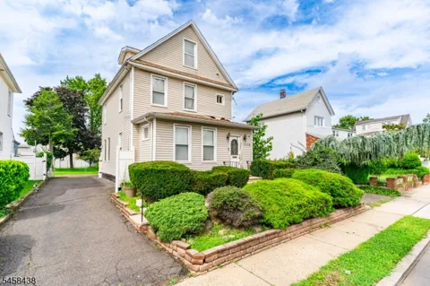 1118 Woodruff Ave