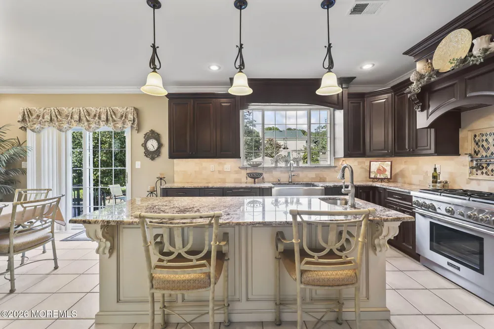 778 Applewood Court Jackson, NJ 08527