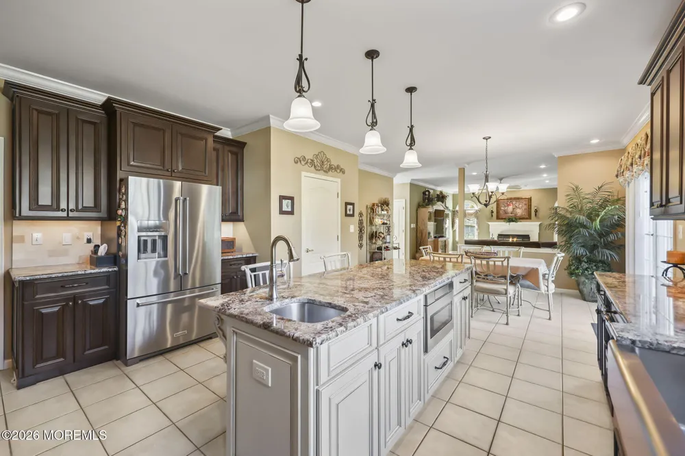 778 Applewood Court Jackson, NJ 08527