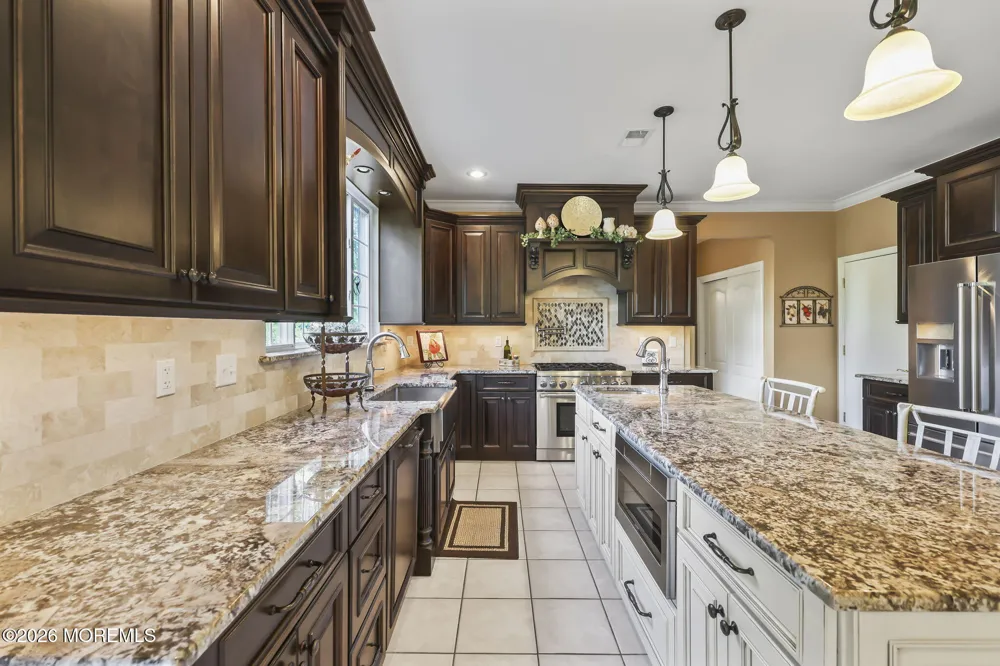778 Applewood Court Jackson, NJ 08527