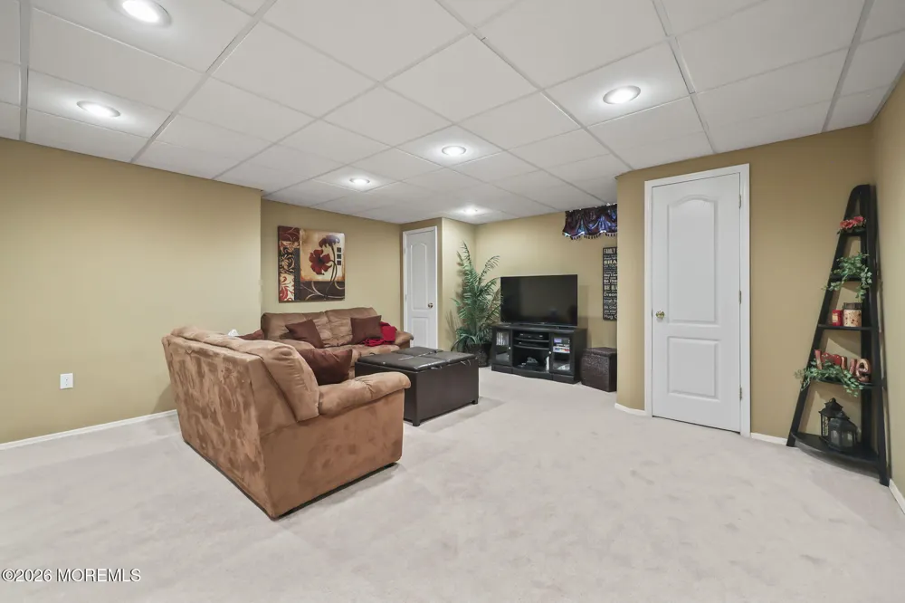 778 Applewood Court Jackson, NJ 08527