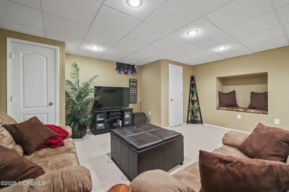 778 Applewood Court Jackson, NJ 08527