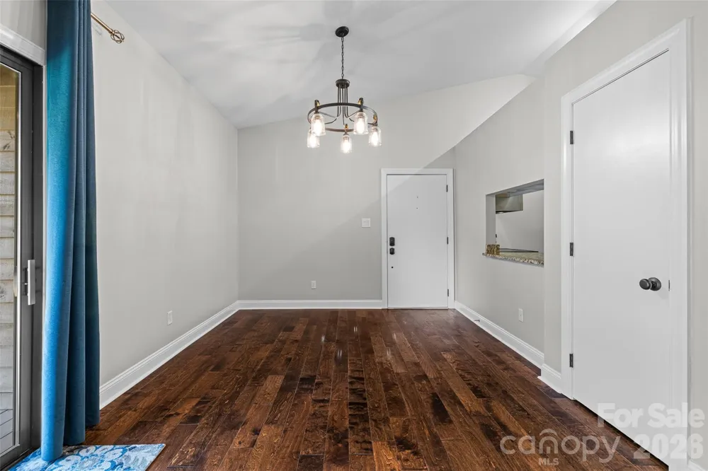 4160 Charlotte Highway #F Lake Wylie, SC 29710