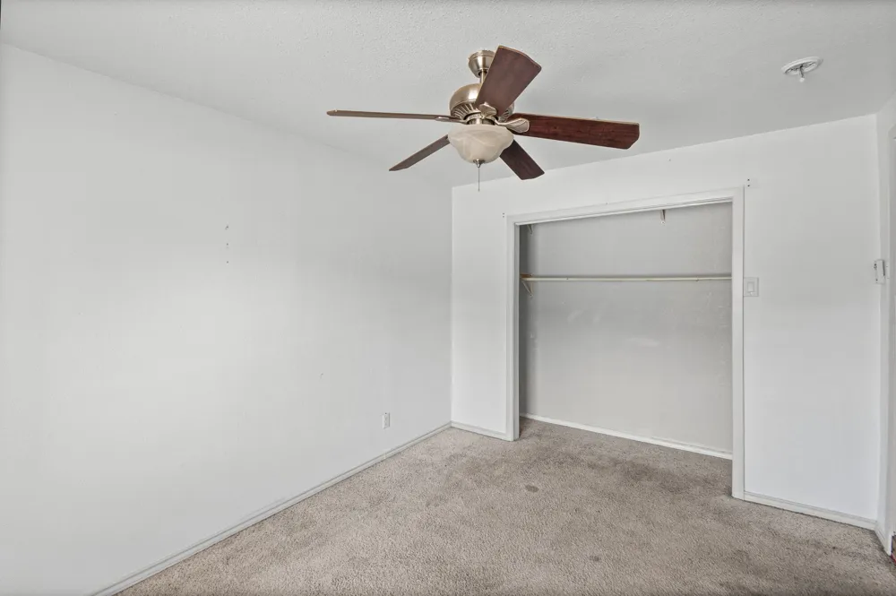 756 Thomas Avenue Hurst, TX 76053