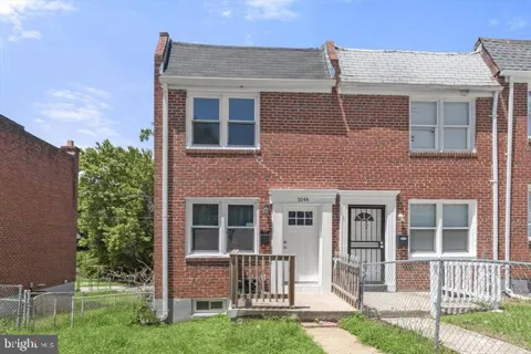 1044 ELLICOTT DRIVEWAY