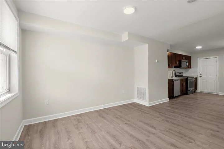 1044 ELLICOTT DRIVEWAY Baltimore, MD 21216