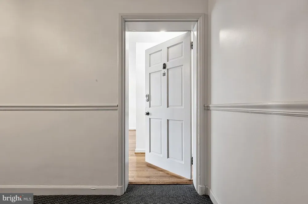 4231 35TH STREET S #B1 Arlington, VA 22206