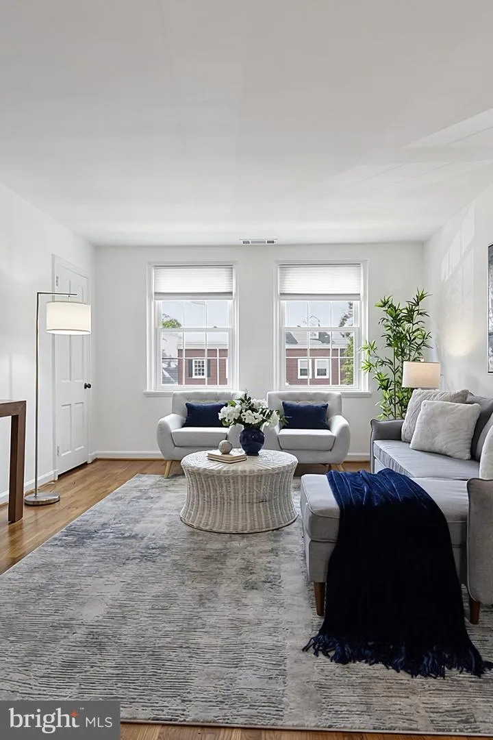 4231 35TH STREET S #B1 Arlington, VA 22206