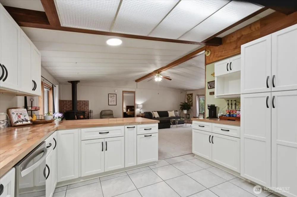 21733 183rd Avenue SE Yelm, WA 98597