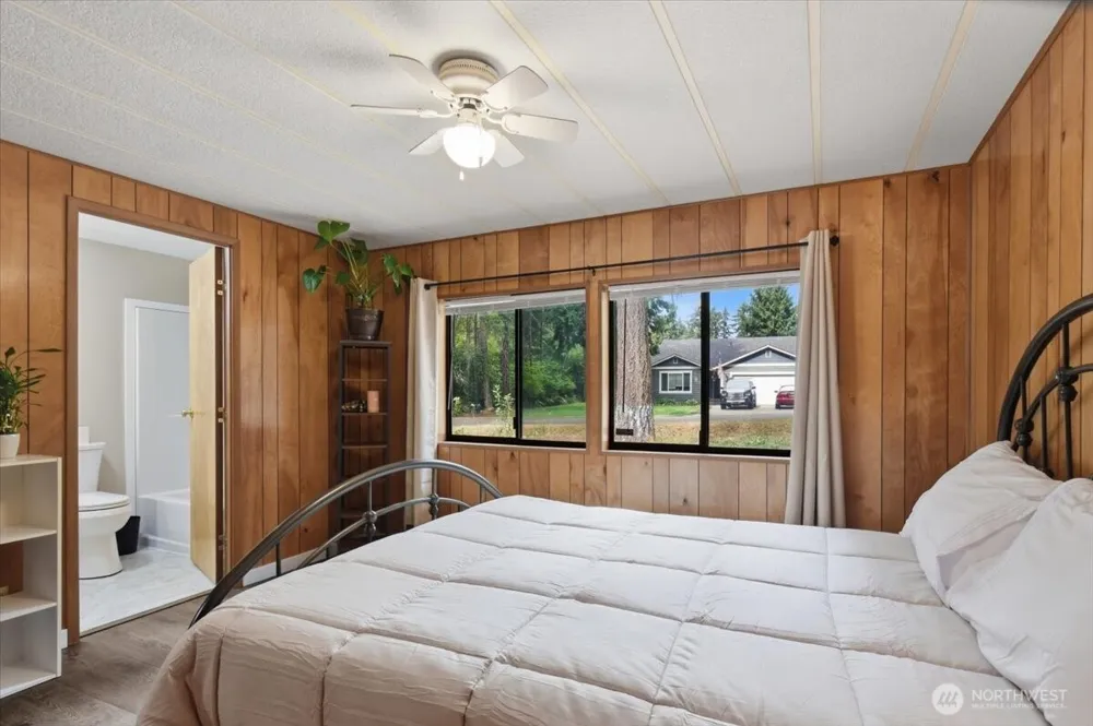 21733 183rd Avenue SE Yelm, WA 98597