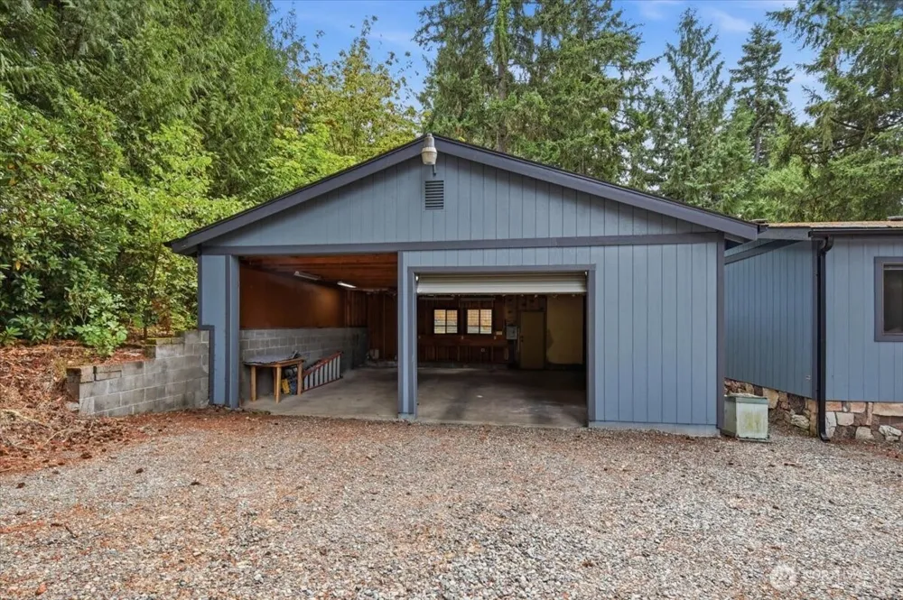 21733 183rd Avenue SE Yelm, WA 98597