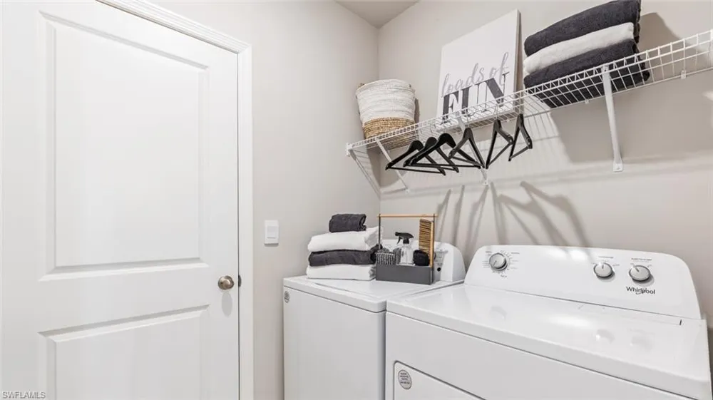 17794 SHADE TREE LOOP Punta Gorda, FL 33982