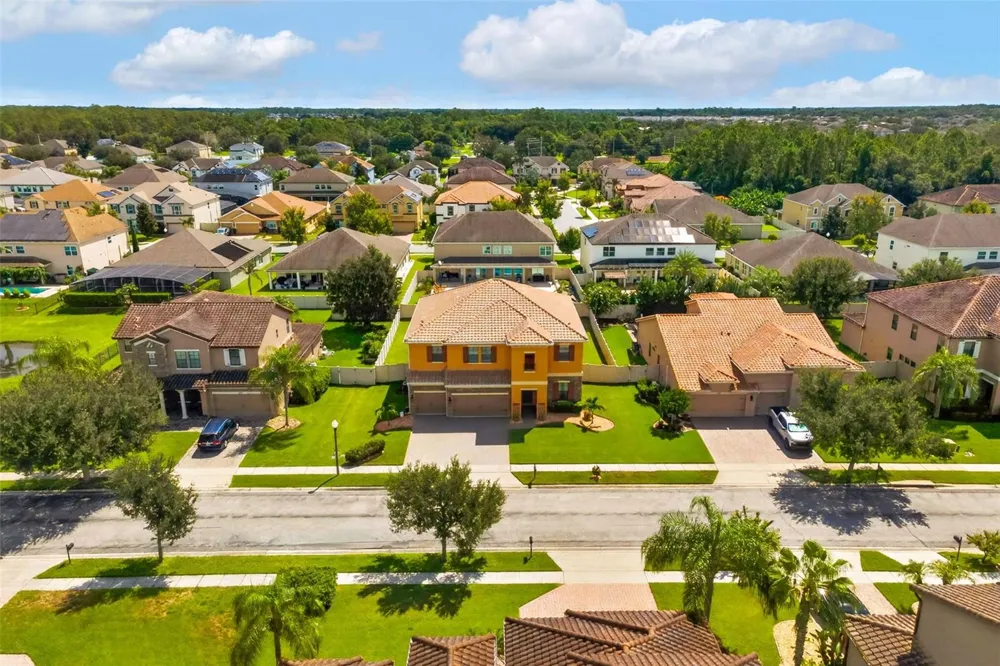 1481 CALM WATERS COURT St Cloud, FL 34771