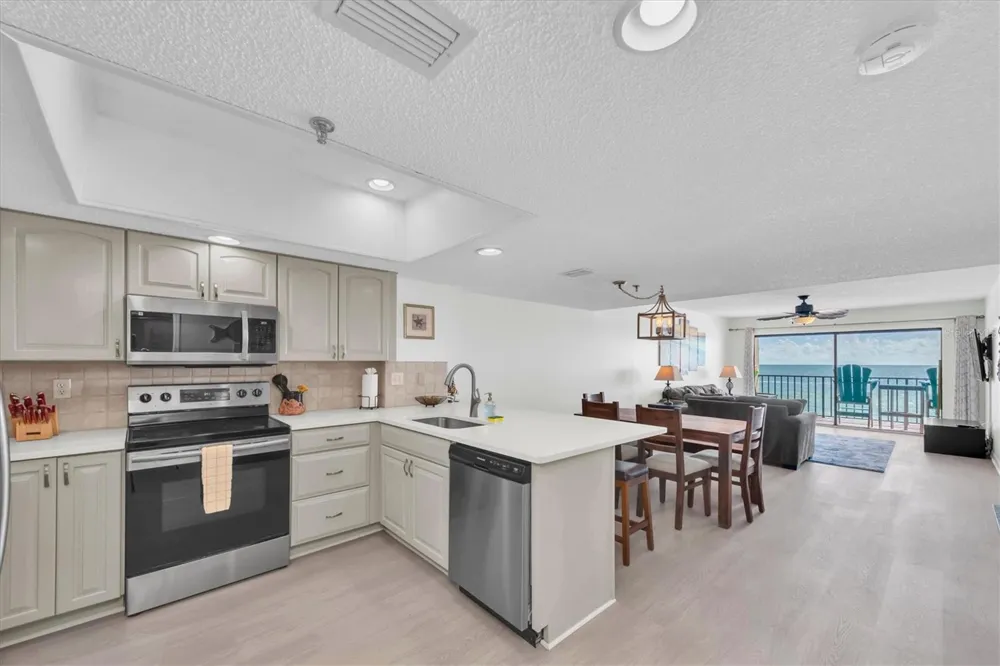 14710 GULF BOULEVARD #206 Madeira Beach, FL 33708