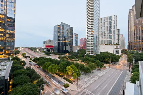 2025 Woodall Rodgers Freeway #23