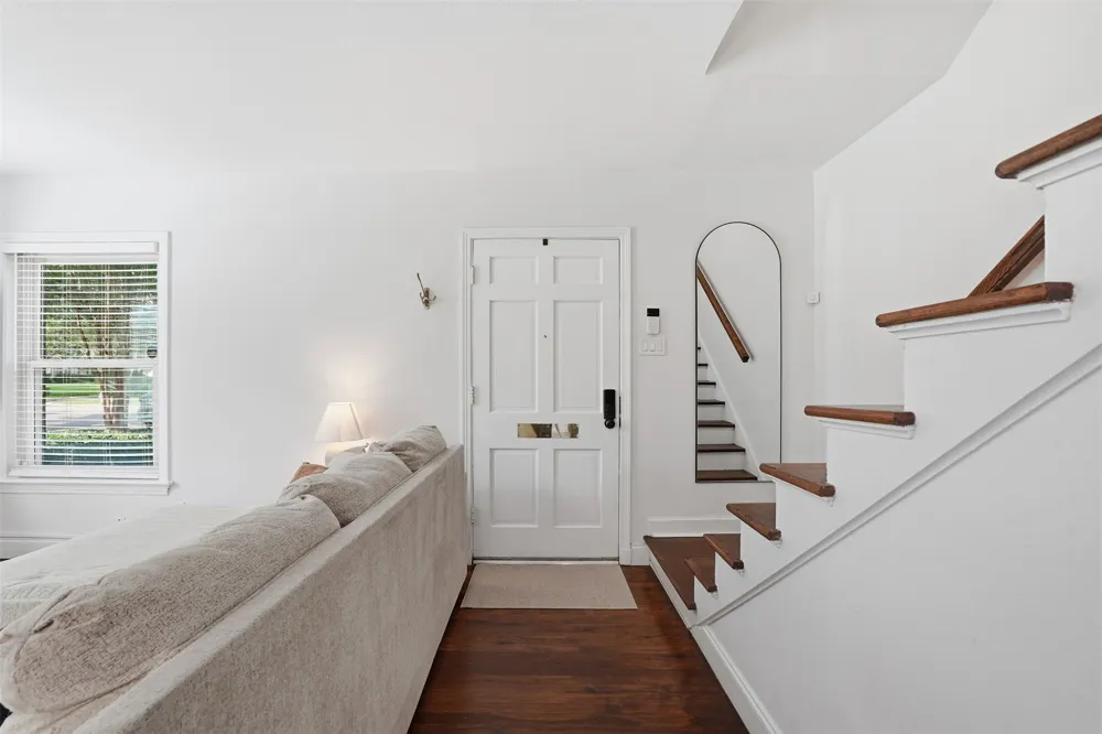 6363 Bordeaux Avenue Dallas, TX 75209