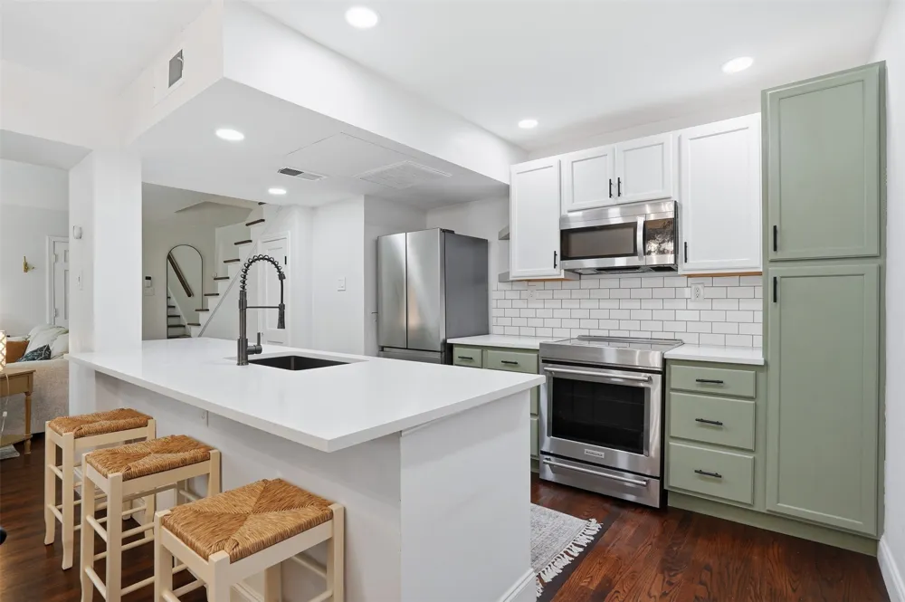 6363 Bordeaux Avenue Dallas, TX 75209