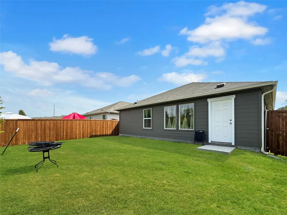 1817 Ventasso Boulevard Providence Village, TX 76227