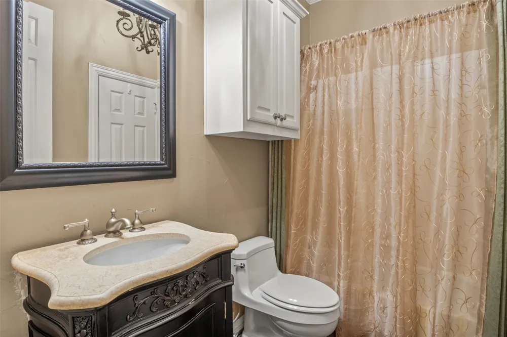 5812 Kingsbrook Drive Plano, TX 75093